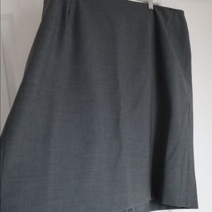 Grey skirt